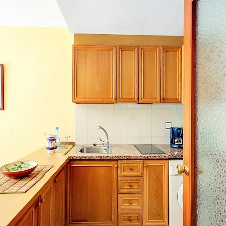 Apartman In Near Sandy Roses