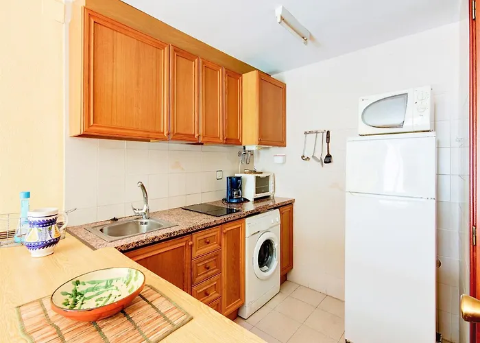 Appartement In Near Sandy Roses